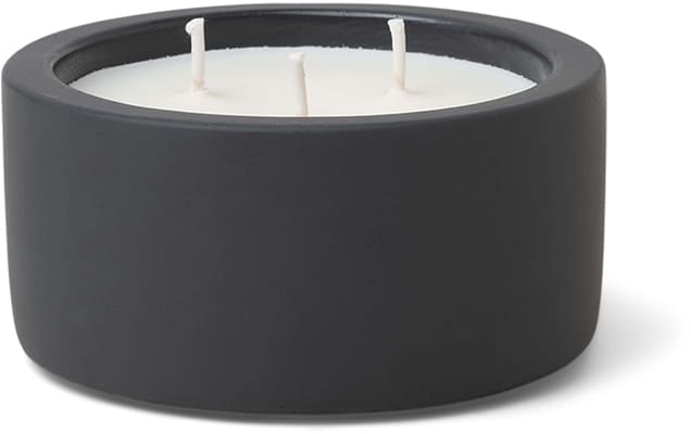 Gentlemen’s Hardware Concrete Candle Black Oak Gentlemen's Hardware Concrete Candle Black Oak
